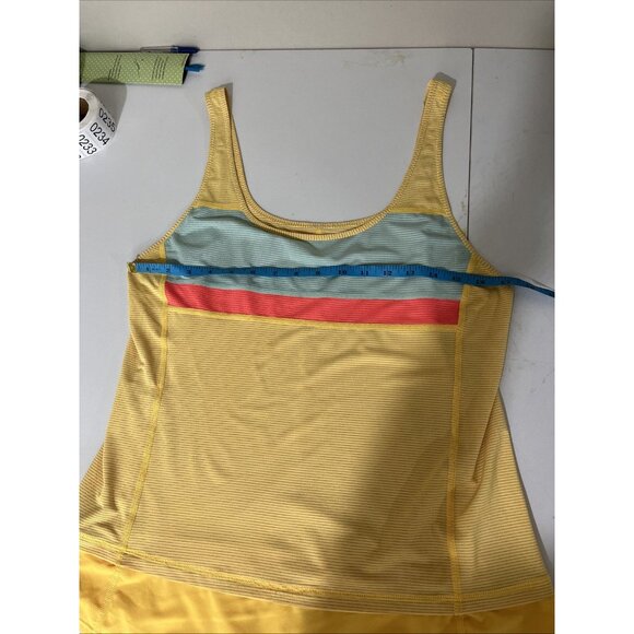 Lululemon Run Mod Moves Yellow Tank Women's Size M - Picture 6 of 7